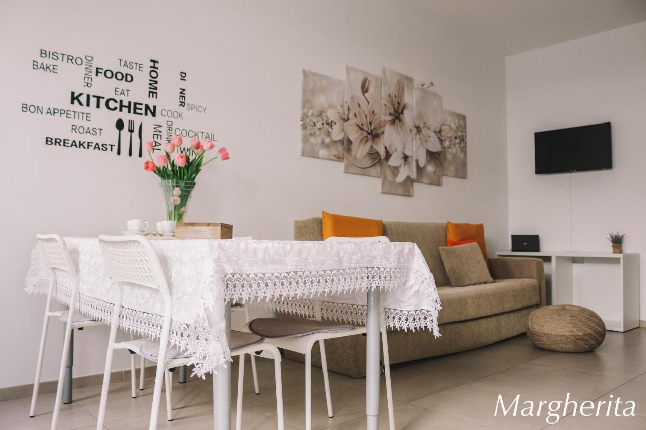 Vacanze Paola Apartment *